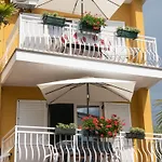 Apartman One Bedroom With Balcony And Sea View A2