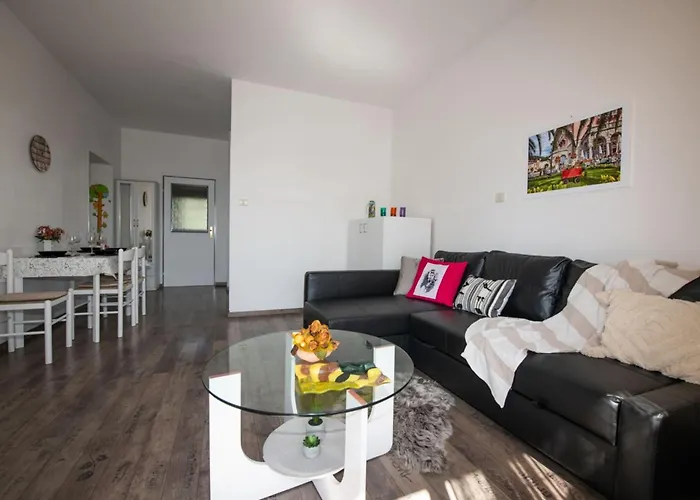 One Bedroom With Balcony And Sea View A2